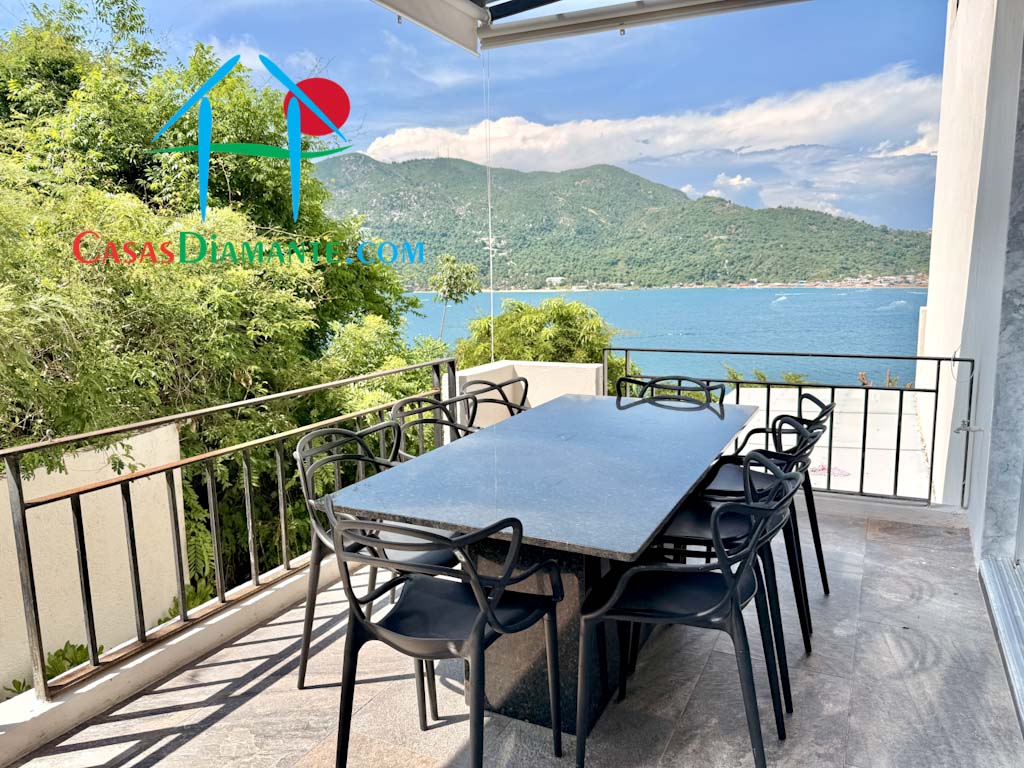 Vista Real Portonovo N 12 - Terraza con jacuzzi 5